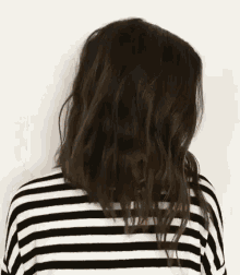 Hair Flip Hairstyle GIF - Hair Flip Hairstyle Ingrid Nilsen GIFs