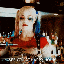 Harley Quinn Bar GIF - Harley Quinn Bar Bar Tending GIFs