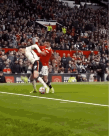 Cristiano Ronaldo Ronaldo Kicks Player GIF - Cristiano Ronaldo Ronaldo Kicks Player Ronaldo Kicks Liverpool Player GIFs