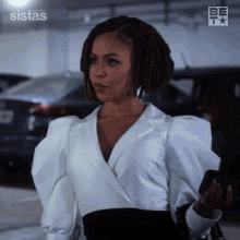 Looking Closely Andrea Barnes GIF - Looking Closely Andrea Barnes Sistas GIFs