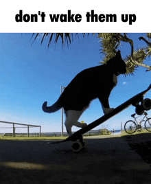 Don'T Wake Them Up GIF - Don'T Wake Them Up GIFs