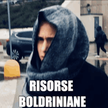 Risorse Boldriniane Disguise GIF - Risorse Boldriniane Disguise Hiding GIFs