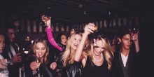 New Years Eve GIF - Newyearseve Party Cheers GIFs