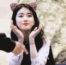 GIF