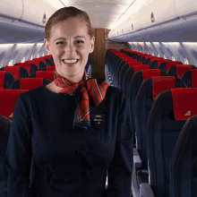 Alitalia Stewardess GIF - Alitalia Stewardess Smiles GIFs