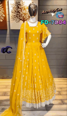 Georgette Gown Yellow Gown GIF - Georgette Gown Yellow Gown Green Gown GIFs