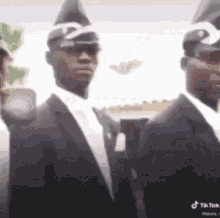 Coffin Dance Meme Man Men African Ghana Africa Funeral Coffin GIF