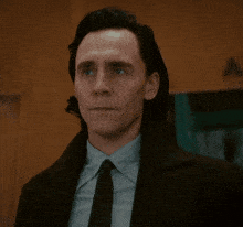 Really Tom Hiddleston GIF - Really Tom Hiddleston Loki GIFs