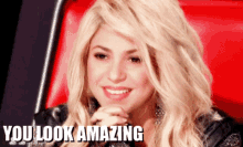 Shakira You Lokk Amazing GIF - Shakira You Lokk Amazing Excited GIFs