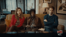 Happy Cracking Up GIF - Happy Cracking Up Feel At Home GIFs