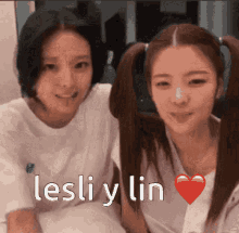 Kyungmibb Lia And Yuna Itzy GIF - Kyungmibb Lia And Yuna Itzy GIFs