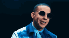 Sonriendo Daddy Yankee GIF - Sonriendo Daddy Yankee Relacion GIFs
