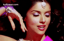 Bollywood2.Gif GIF - Bollywood2 Jacqueline Fernandez Zareen Khan GIFs