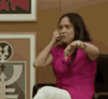 Regina Duarte Cnn GIF - Regina Duarte Cnn Hand Gesture GIFs