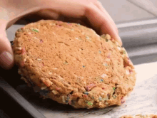 Cookie Icing GIF - Cookie Icing Whip Cream GIFs