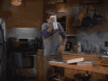 Spray Sheldon Cooper GIF - Spray Sheldon Cooper Tbbt GIFs