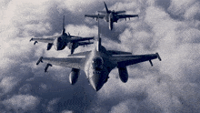 F-16 F-18 GIF - F-16 F-18 Formation GIFs