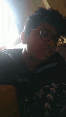 a person with glasses and the words hi i 'm ugly on the bottom