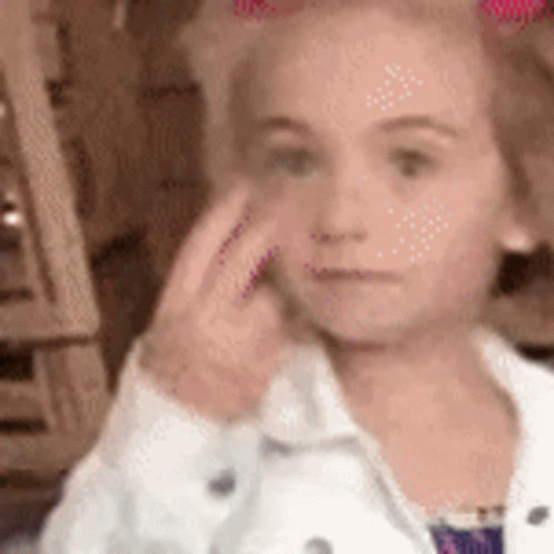 Eyes On You Keeping An Eye On You GIF - Eyes On You Keeping An Eye On You Watching You GIFs