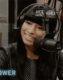 Nicki Minaj Radio GIF - Nicki Minaj Radio Interview GIFs