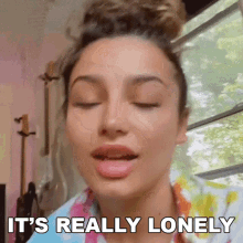 Its Really Lonely Melissa GIF - Its Really Lonely Melissa Nufo GIFs