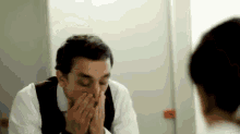 Sticky Situation GIF - Bathroom Sticky Situation GIFs
