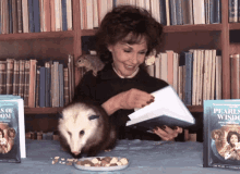 Opossum Lady Mepearla GIF - Opossum Lady Mepearla Georgette Spelvin GIFs