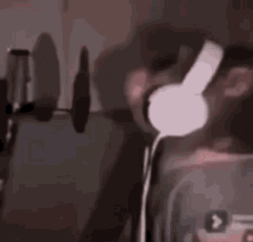 Monkey Rapping With Headphones Rap Money GIF Monkey rapping with headphones Monkey rapping Rap money Discover Share GIFs