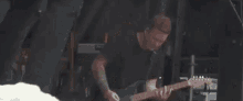 headbang guitarist strumming guitar vans warped tour2018