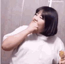 Chicken Eating GIF - Chicken Eating Eat GIFs