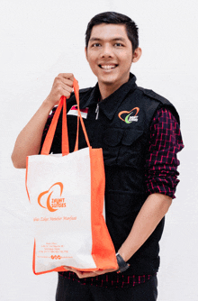 Kang Akbar Goodie Bag 1 GIF