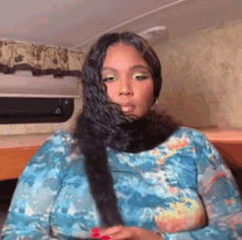 Funny Lizzo GIF - Funny Lizzo Lizzobeeating GIFs