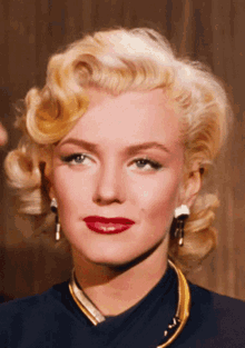 Marilyn Monroe GIF - Marilyn Monroe What GIFs