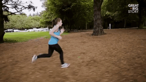 12 Bouncy GIFs of Girls Running, Jogging & Walking