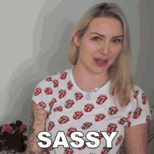 Sassy Tracy Kiss GIF - Sassy Tracy Kiss Lively GIFs