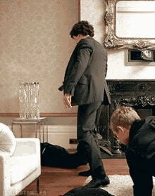 Sherlock Gun GIF - Sherlock Gun Benedict Cumberbatch GIFs