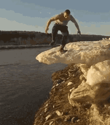 Falling With And On Ice GIF - Falling On Ice Break Falling GIFs