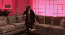 Snl Couch GIF - Snl Couch Bigger GIFs