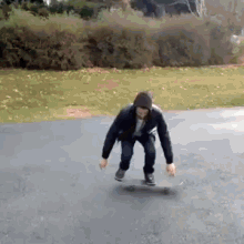 Skateboard Snatcher GIF - Magic Skateboard Snatch GIFs