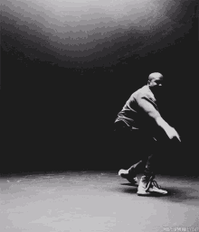 Yeezy Kanye West GIF - Yeezy Kanye West Dancing GIFs