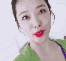 Sulli Choi Jinri GIF - Sulli Choi Jinri Selfie GIFs