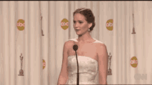 Jennifer Oscars GIF - Jennifer Oscars Lawrence GIFs