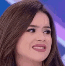 Maisa Caindo Queda GIF - Maisa Caindo Caindo Queda - Discover & Share GIFs