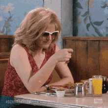 Its Been A Morning Rough Morning GIF - Its Been A Morning Rough Morning Eating GIFs