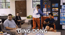 Ding Dong Hit GIF - Ding Dong Hit Smack GIFs