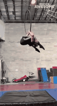 Hula Hoop People Are Awesome GIF - Hula Hoop People Are Awesome Acrobat GIFs