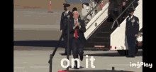 Pence Mike GIF - Pence Mike Mikepence GIFs