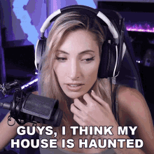 Guys I Think My House Is Haunted Avori GIF - Guys I Think My House Is Haunted Avori Theres Ghost In Here GIFs