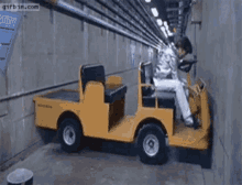 GIF