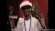 Snoop Dog GIF - Snoop Dog Christmas GIFs